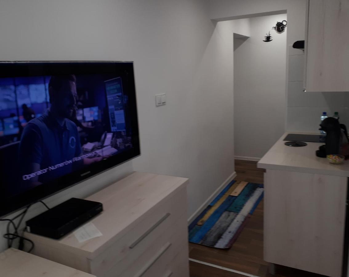 Apartamenty Centrum Mala Dwojeczka Blekitna Panoramiczna Balkonem Promenada Kielce Kültér fotó