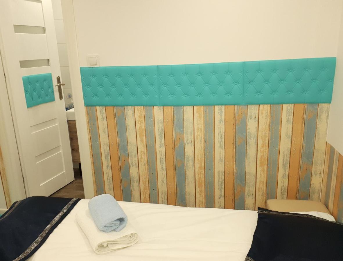Apartamenty Centrum Mala Dwojeczka Blekitna Panoramiczna Balkonem Promenada Kielce Kültér fotó