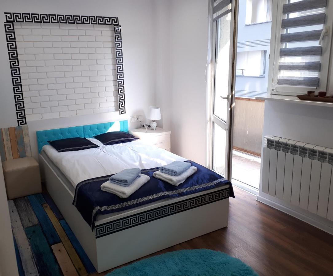 Apartamenty Centrum Mala Dwojeczka Blekitna Panoramiczna Balkonem Promenada Kielce Kültér fotó