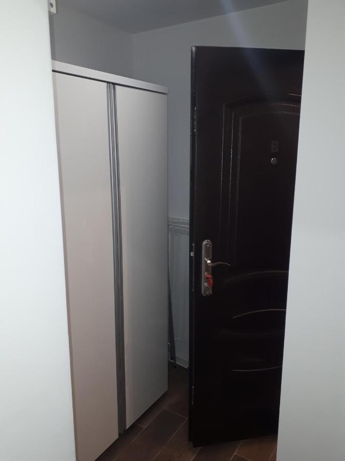 Apartamenty Centrum Mala Dwojeczka Blekitna Panoramiczna Balkonem Promenada Kielce Kültér fotó